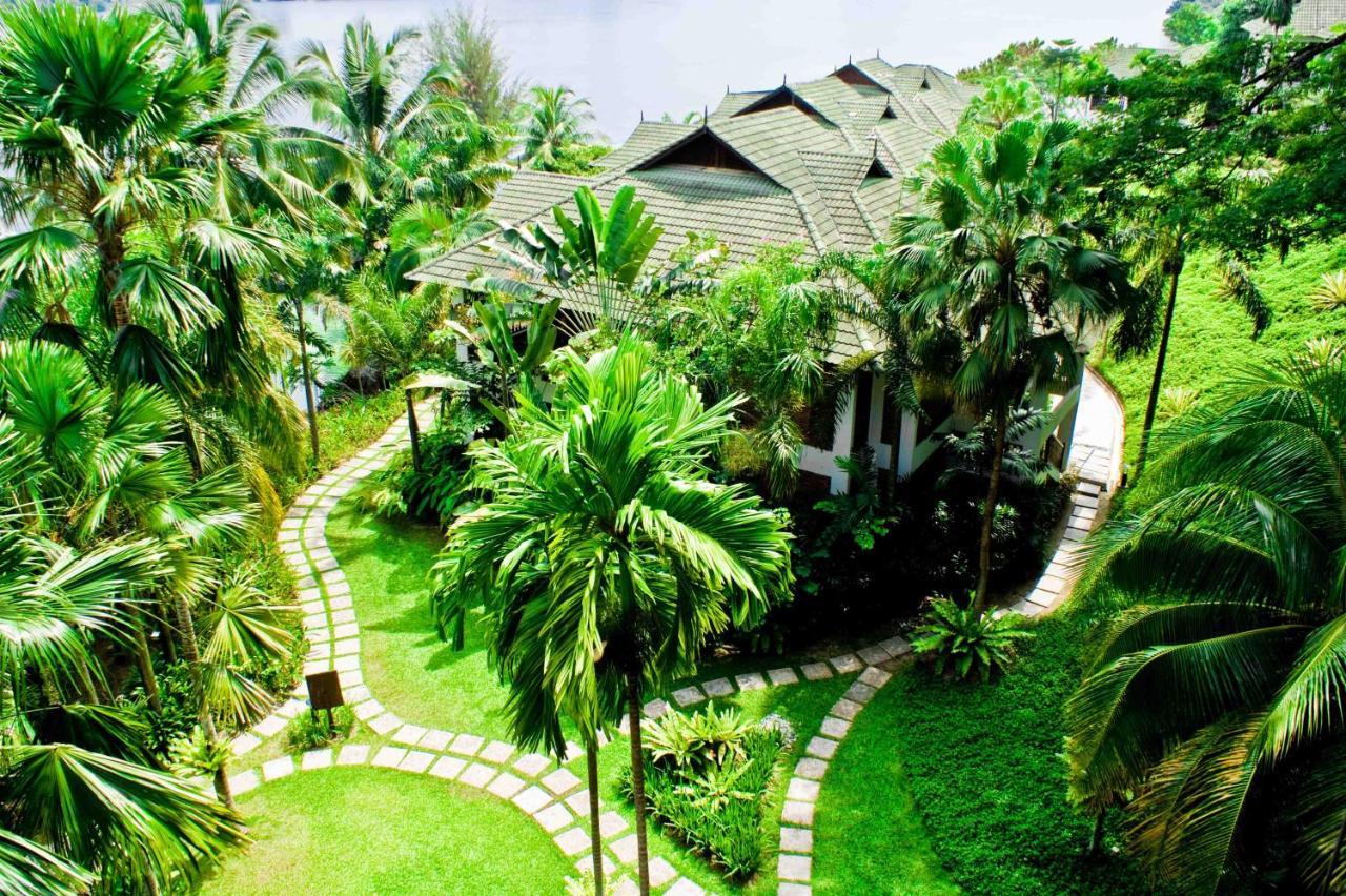 Mines Beach Resort Hotel 세리 켐방안 외부 사진